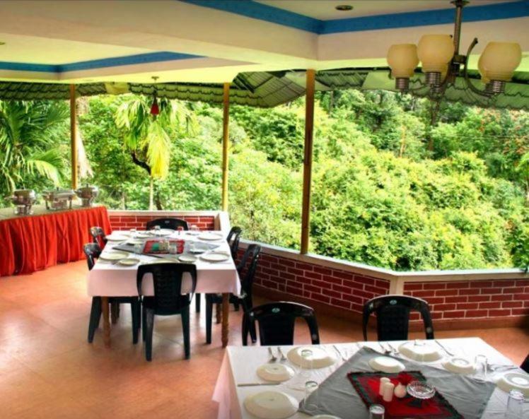 קאלפטה Mahout Resort Wayanad - An Experiential Jungle Stay With Waterfall מראה חיצוני תמונה