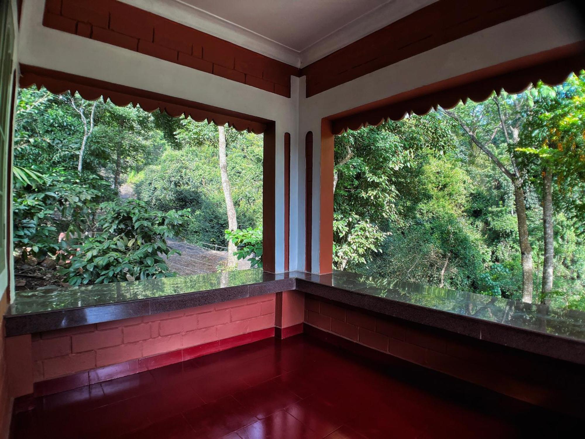 קאלפטה Mahout Resort Wayanad - An Experiential Jungle Stay With Waterfall מראה חיצוני תמונה